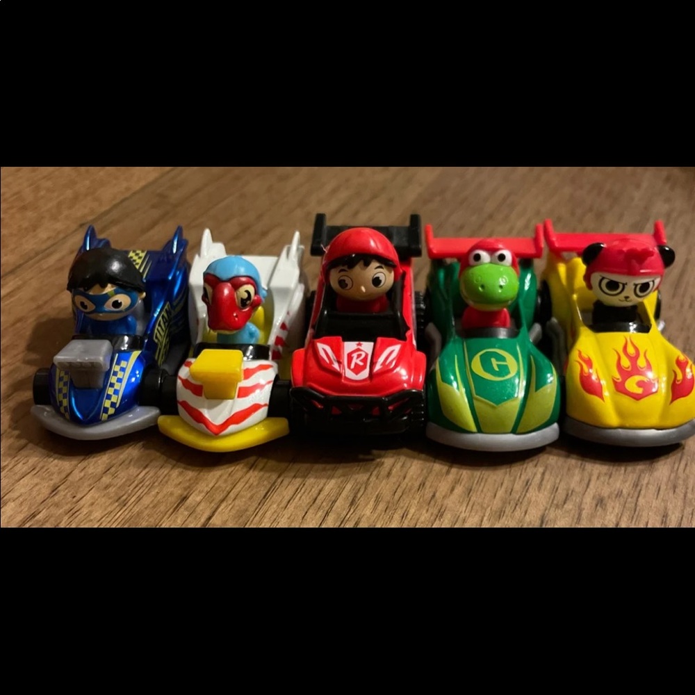 Ryan’s World cars.